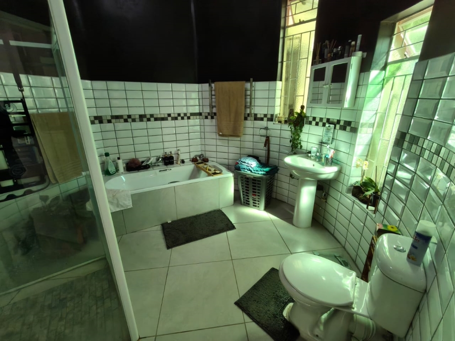 3 Bedroom Property for Sale in Bodorp North West